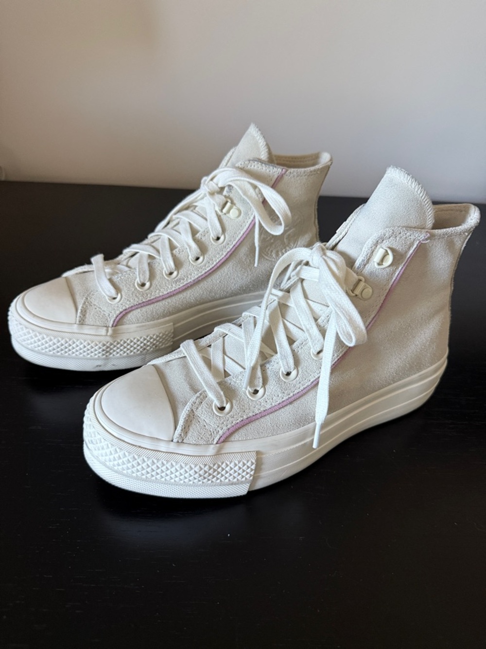 Converse Chuck Taylor All Star Lift Platform Sneakers